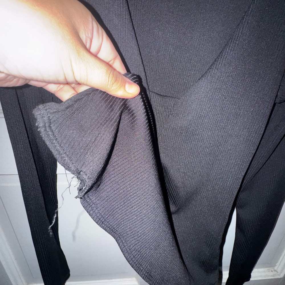 Free People Black Long Sleeve V-Neck Top - Picture 4 of 5